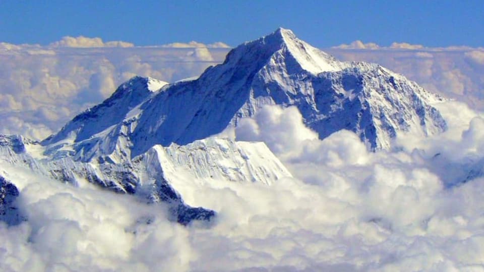Mount Everest alias Sagarmatha alias Chomolungma